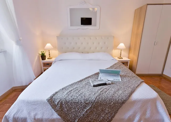 Townhouse By The Spanish Steps Roma