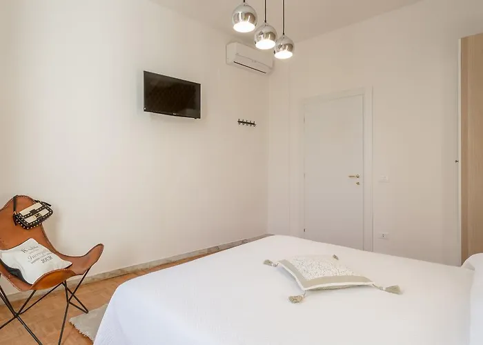 Daire Townhouse By The Spanish Steps