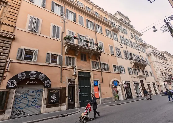Daire Townhouse By The Spanish Steps *