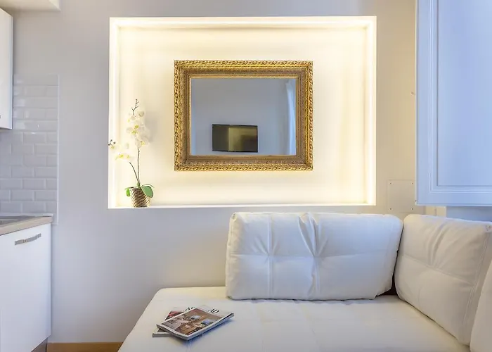 Daire Townhouse By The Spanish Steps *